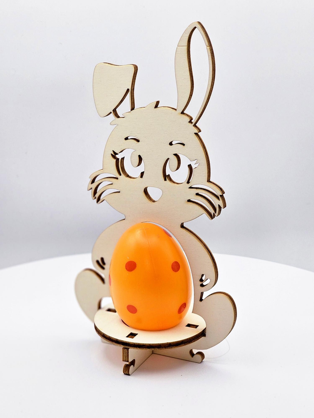 Osterhase aus Holz - dekorativer Eierhalter