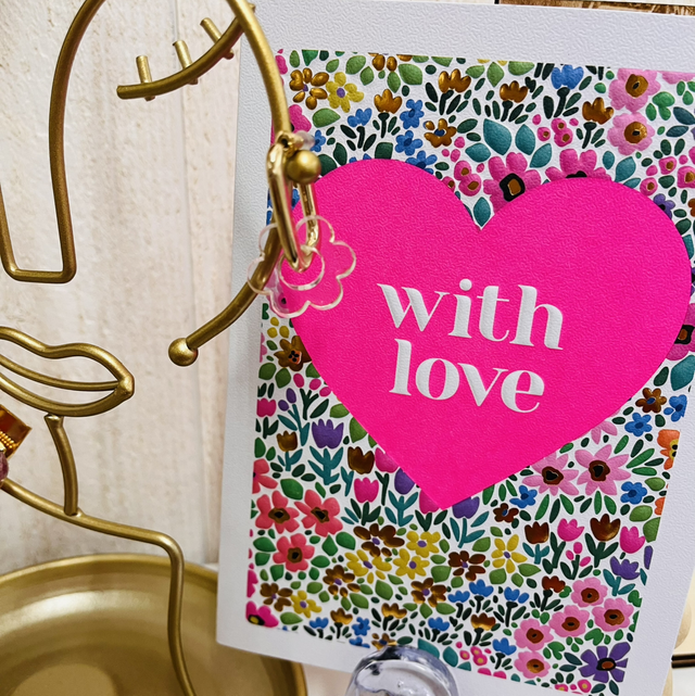 Paire de fleurs en acrylique (sans boucles d’oreilles)