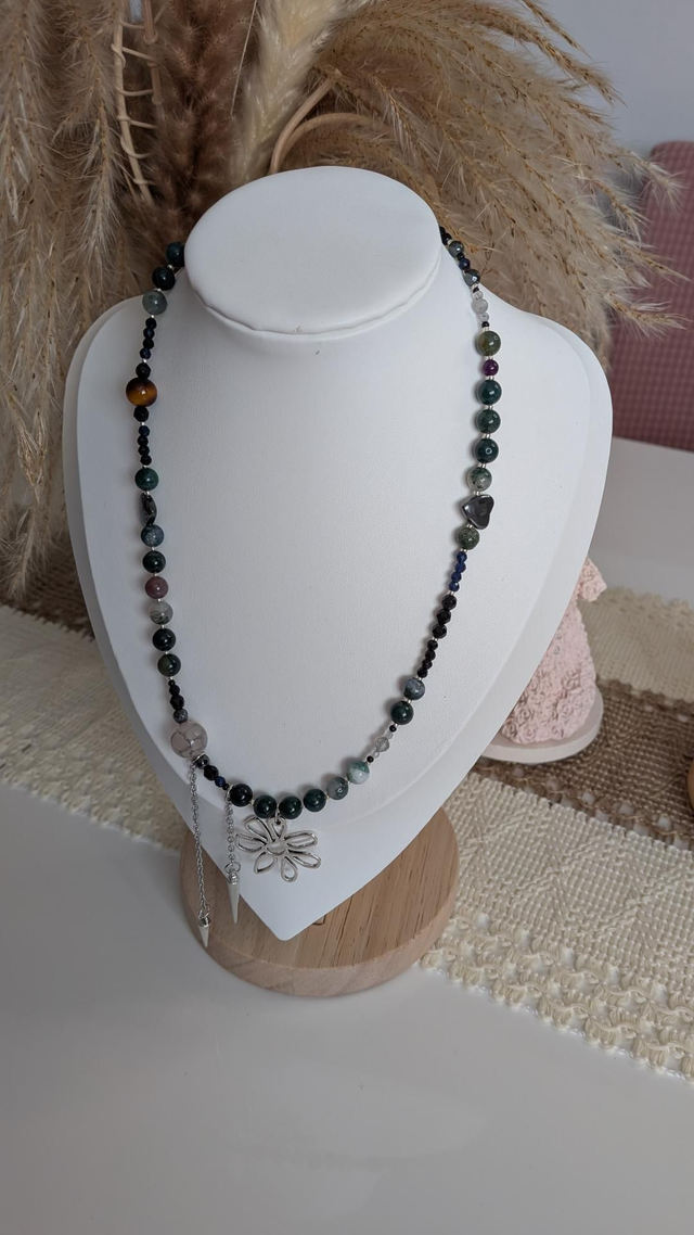 Agate necklace