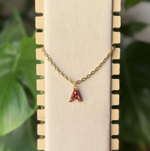 Collar de letras personalizadas