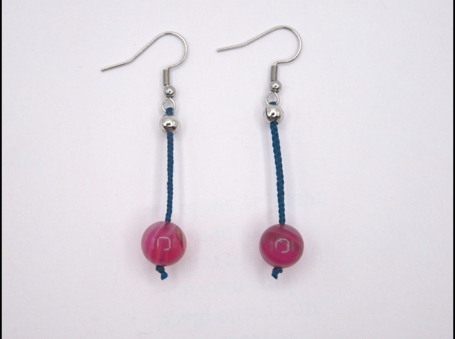 Boucles d'oreilles 1 pierre sur soie tressée