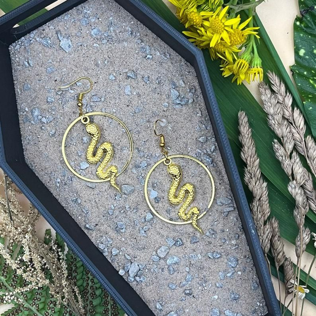 Serpent earrings