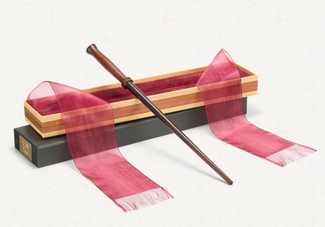 Première baguette magique Harry Potter - Boîte Ollivander