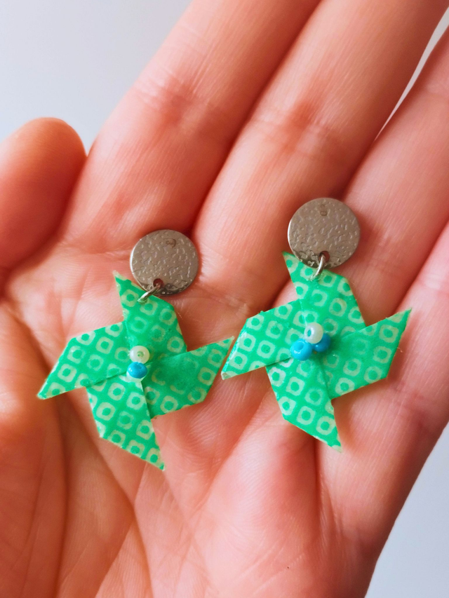 Boucles d’oreilles « Moulins en Papier Japonais »