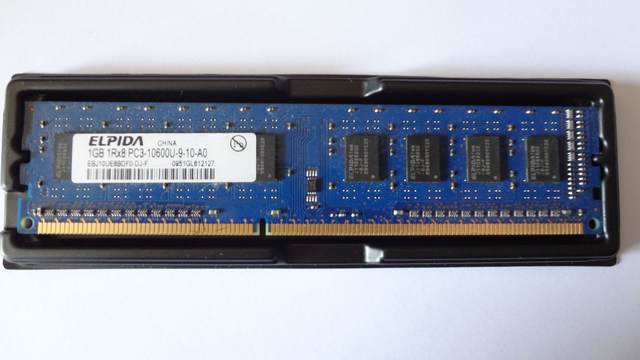 Barrette de RAM 1 Go - DDR3 - 1333 MHz - Reconditionnée
