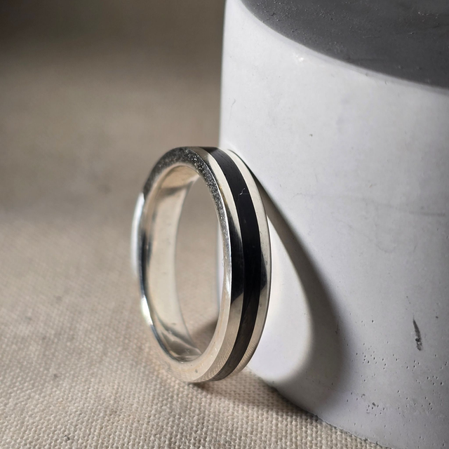 4mm Memorial Ashes Ring Band – Made to Order