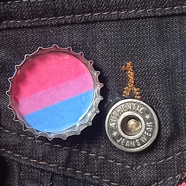 Bisexual Bottle Cap Pin