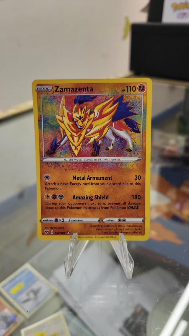 Zamazenta 102/185