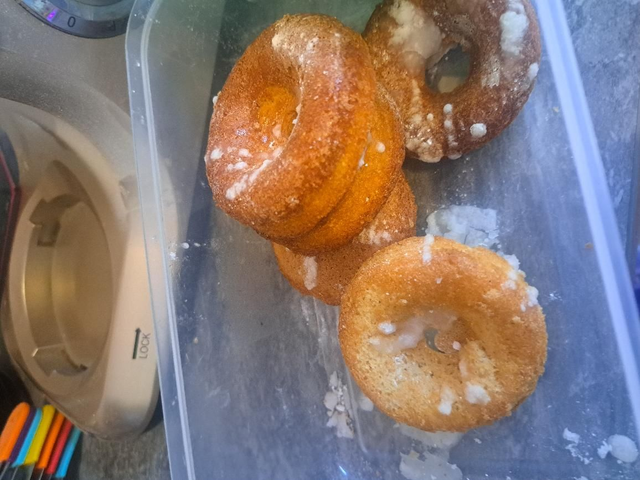 Cinnamon Doughnut 🍩