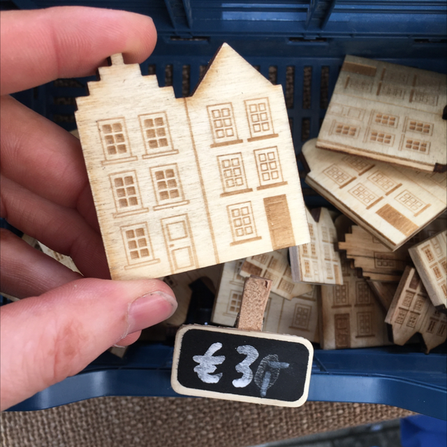 Amsterdam house (magnet)