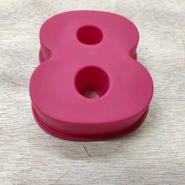 Stampo numero 8 in silicone Mercury