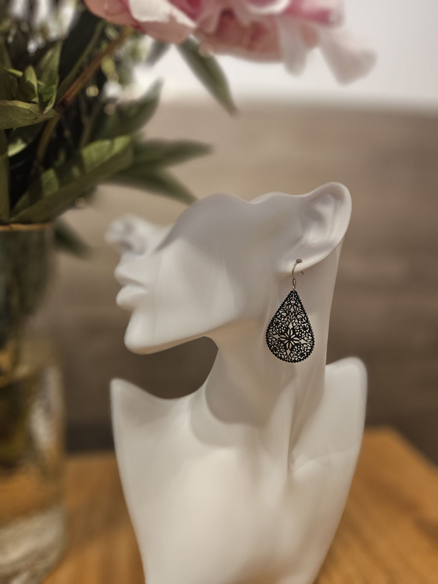 Ohrringe Metall Tropfe