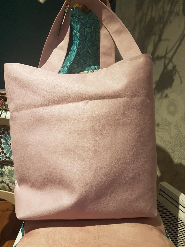 Grand sac en carré jacquard motif "La Parisienne"