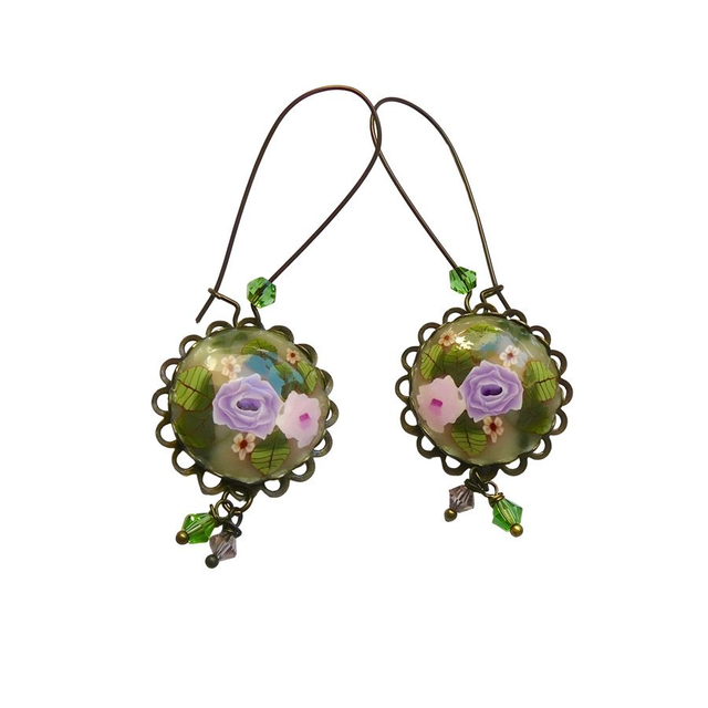 Boucles d&#039;oreilles pendantes rose mauve