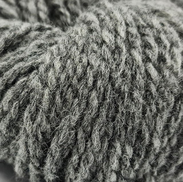 Hillesvåg Troll - 0704 - Dark Grey Heather