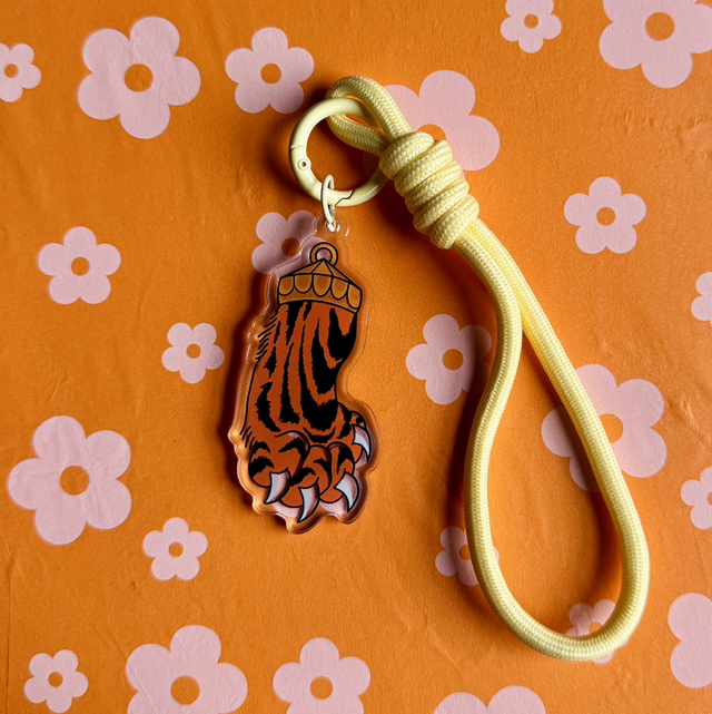 Lucky Tiger Paw Keyring