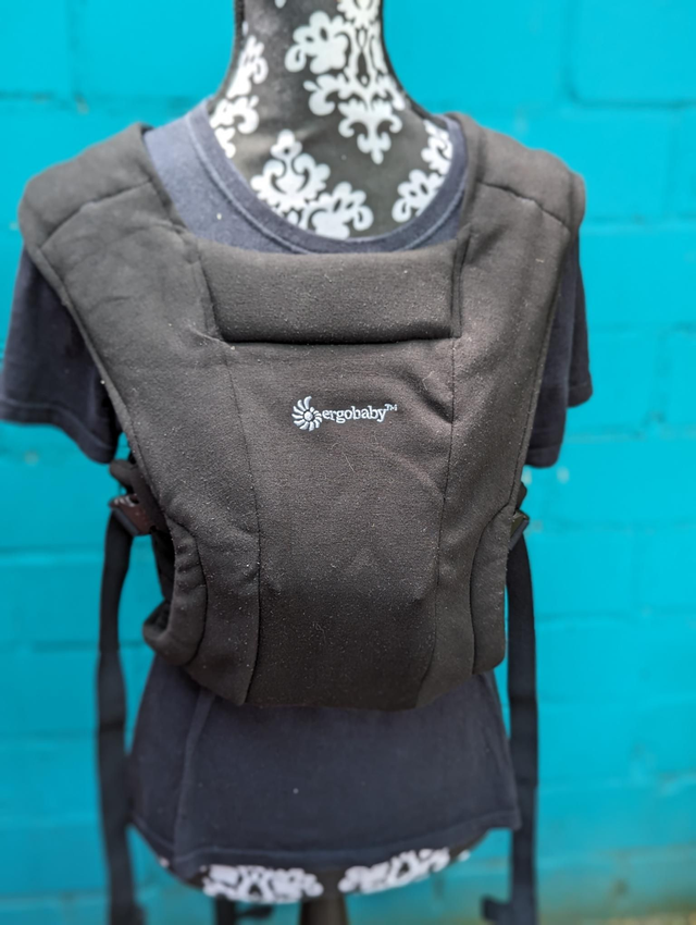 Ergobaby Embrace 