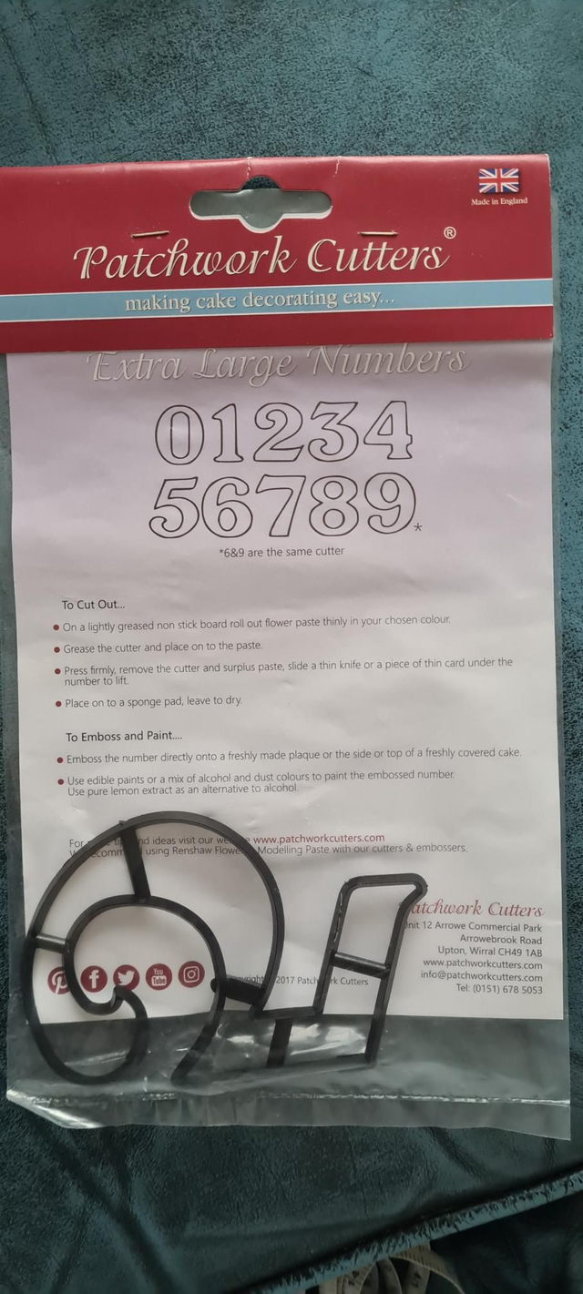 Patchwork Cutters Marion Frost extra large numbers 5