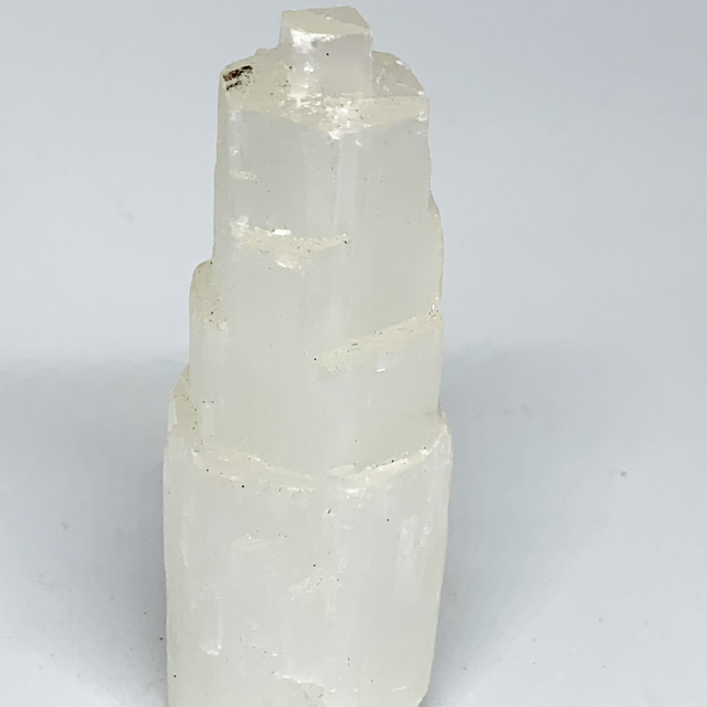 Tour de sélénite brute 