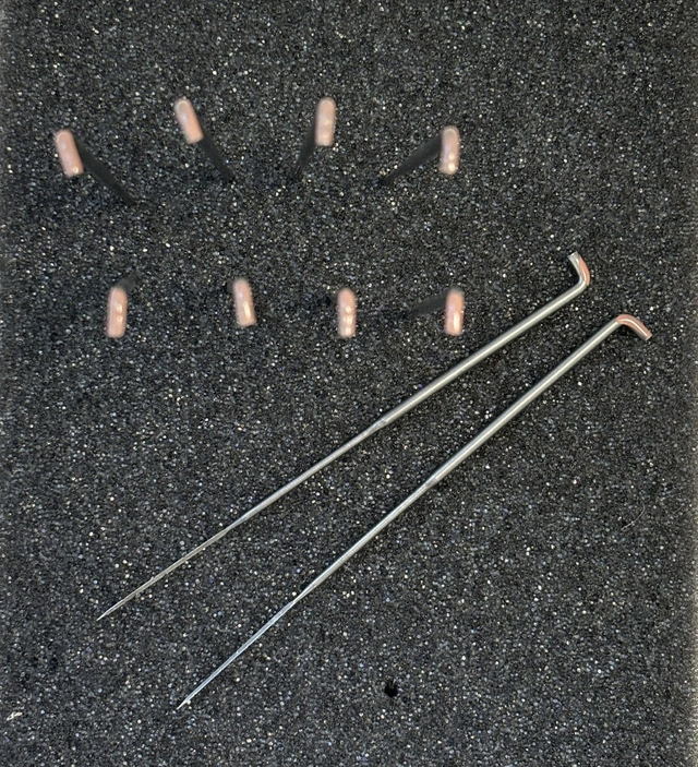 38 Gauge Triangular Felting Needle - Pink (Medium)