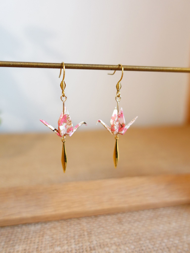 INOX doré / Origami grues, oiseaux / Papier japonais washi / Rose, Blanc, or/ Boucles d'oreilles origami /