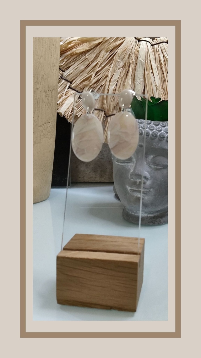 Boucles d&#039;oreilles blanc nacré 