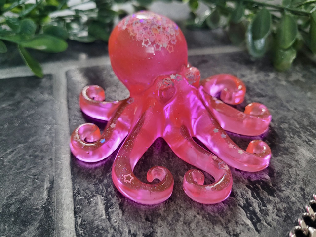Octopus Ornament - Pink Glitter