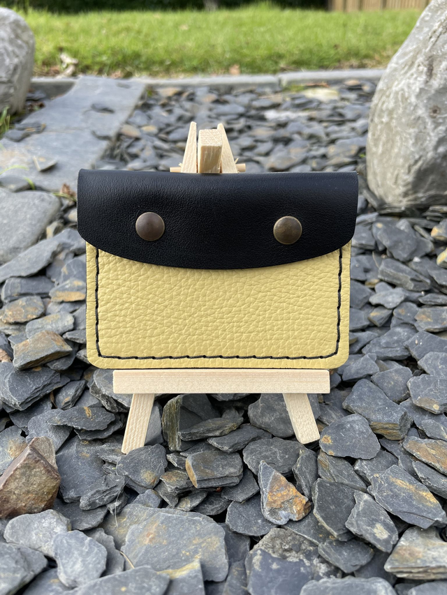 Porte-monnaie noir/jaune