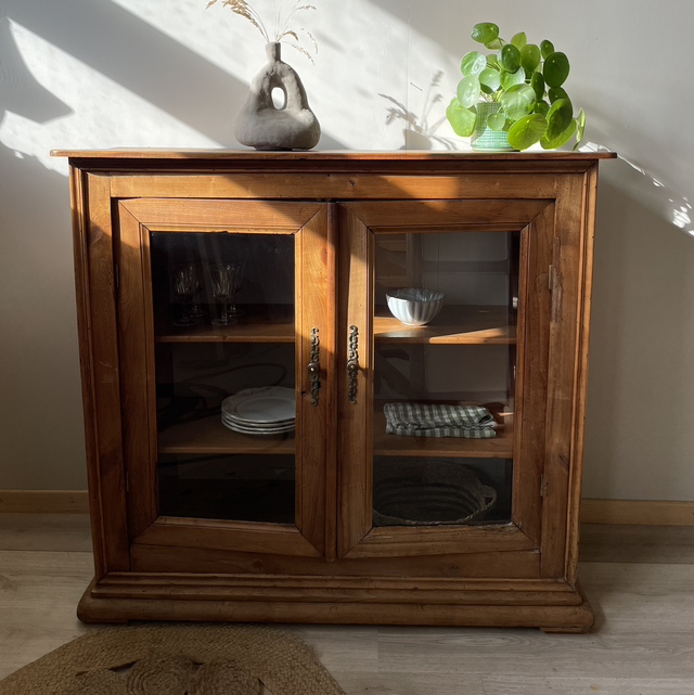 Buffet 2 portes vitrées 