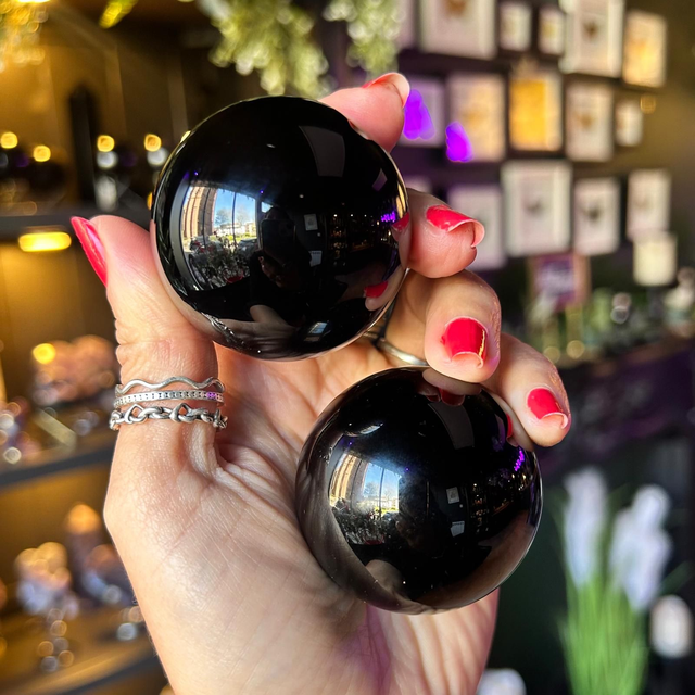 Black Obsidian Sphere R42K1 / R42K2
