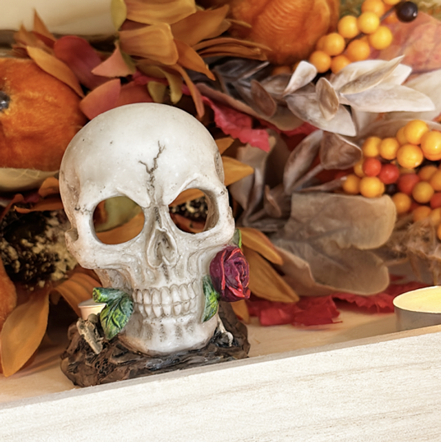 Skull Tea-Light Holder