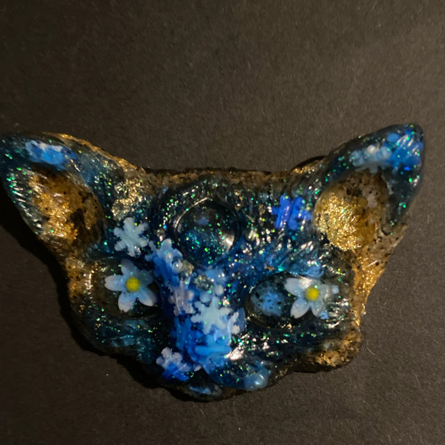 Cat head #4