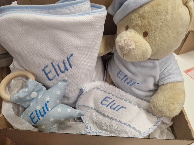 MINI CANASTILLA OSITO SONAJERO