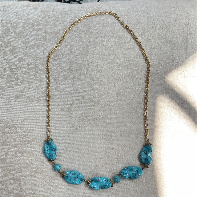 Mid-Century Collier Türkis style