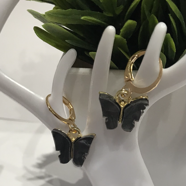 Black Dangling Earrings-BDE77A