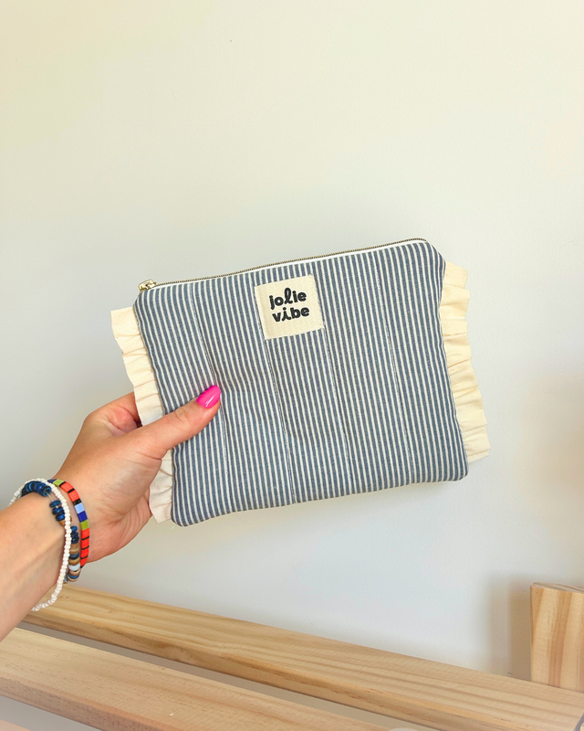 Fines rayures bleu - Pochette