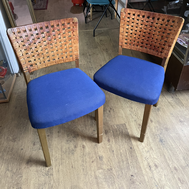 Hiort Af Ornäs, Näyttely tuolipari