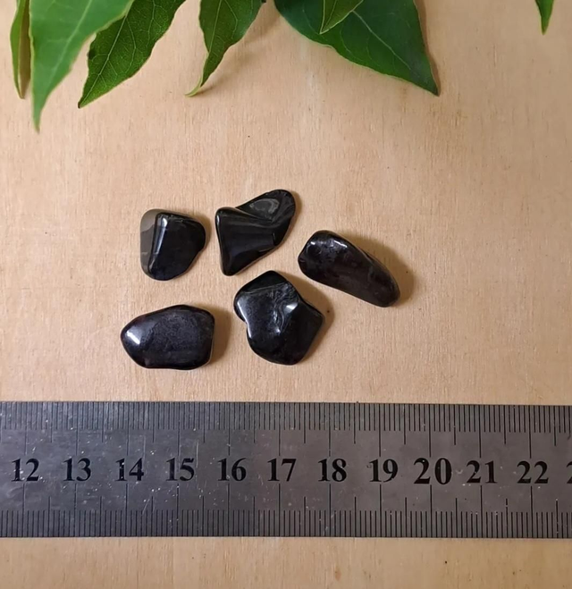 PYROLUSITE TUMBLESTONE 