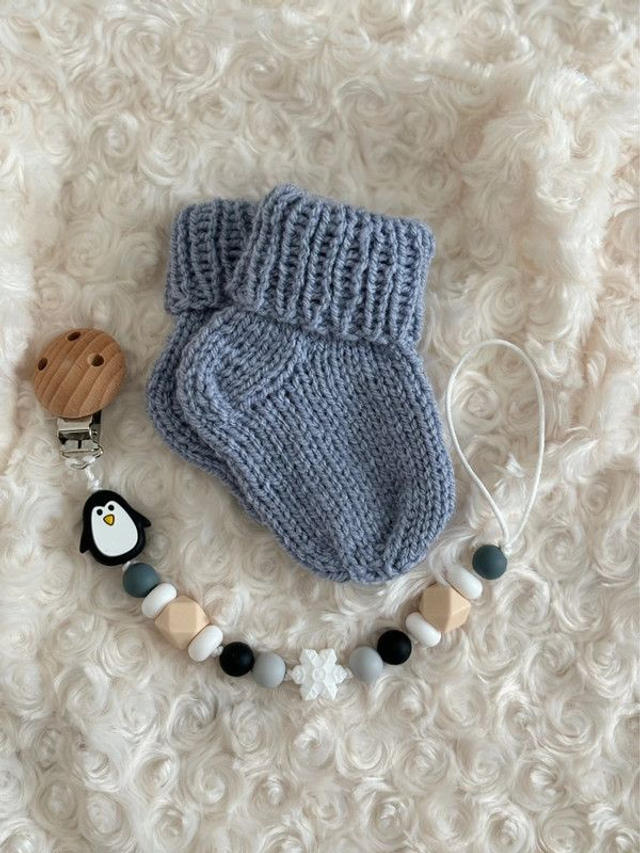 Attache tétine &amp; Chaussettes Gris