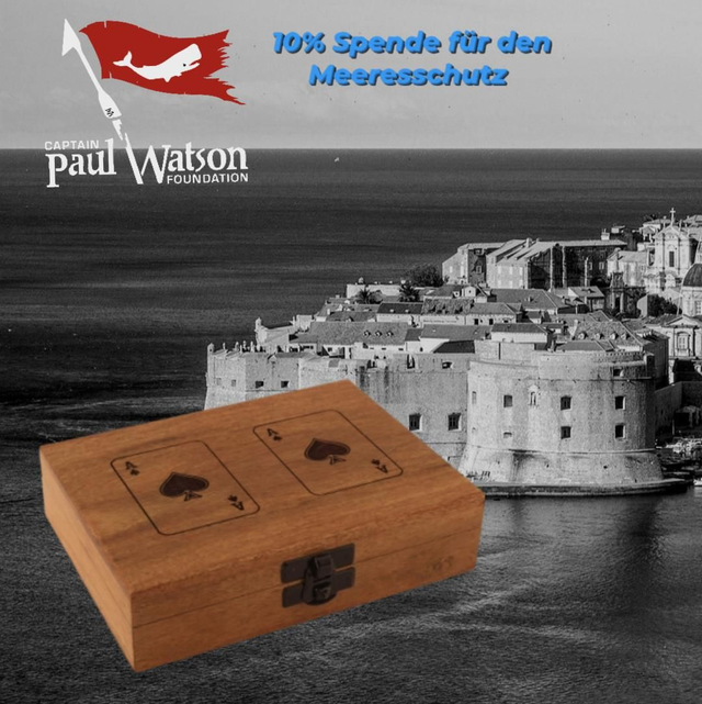 Spielkarten-Holzbox mit doppeltem französische Kartenspiel 