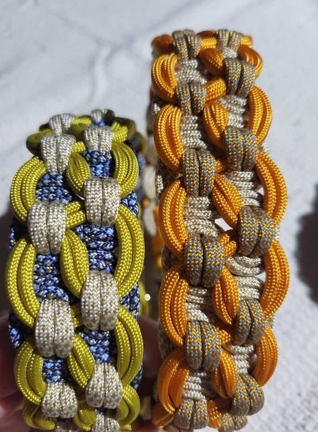 Paracord S- weave collars 