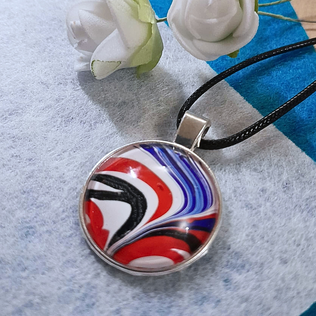 PALETTE URBAINE - Collier - Blanc, rouge, bleu et noir