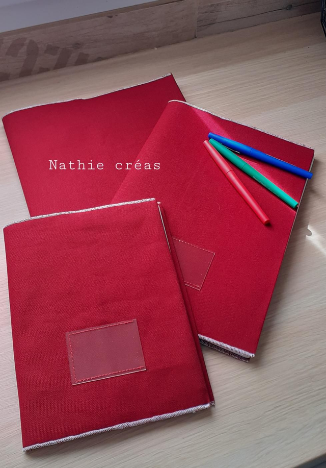 Protège Cahier Rouge