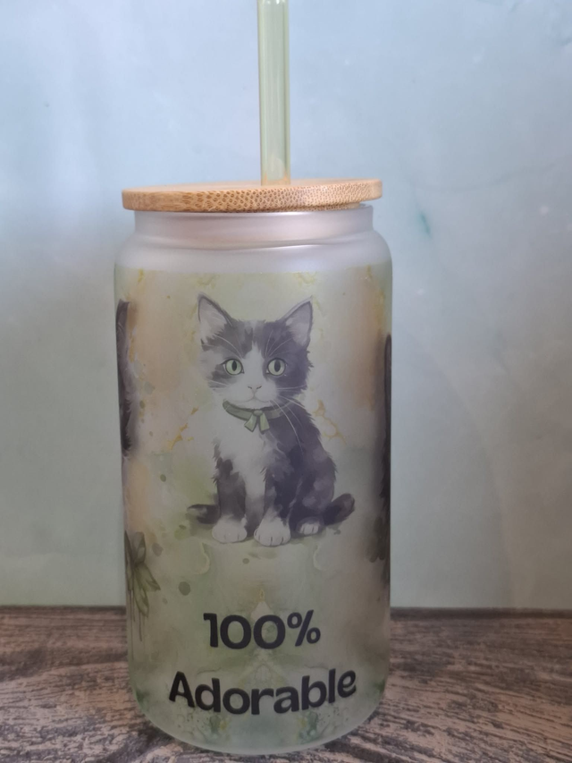 Verre givré chat noir et blanc 100% adorable