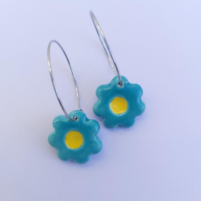 Daisy Hoop Earrings