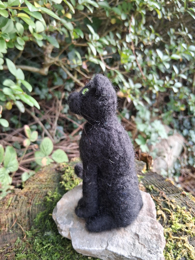 Needle Felt Cat in Black: The Soot Pixie