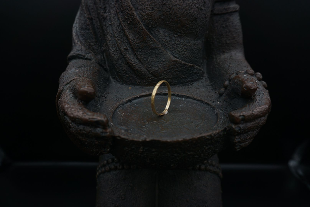 Surya - gehämmerter Messing Ring