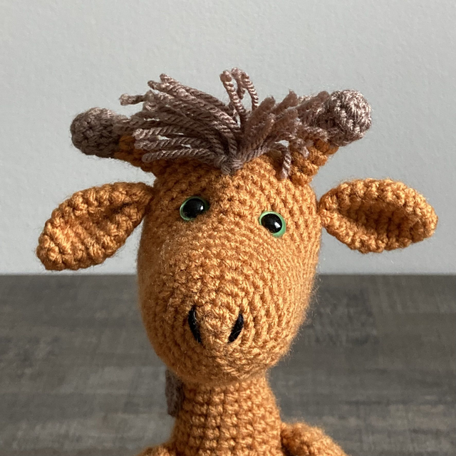 Peluche girafe au crochet