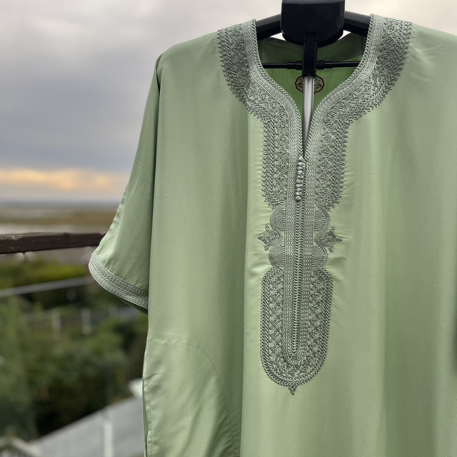 Premium 3/4 Sleeve Moroccan Thobe in Pistachio 