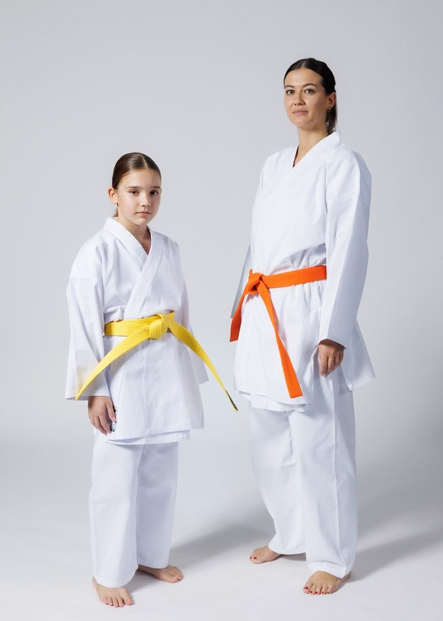 Karate-Gi Standard (weiss)